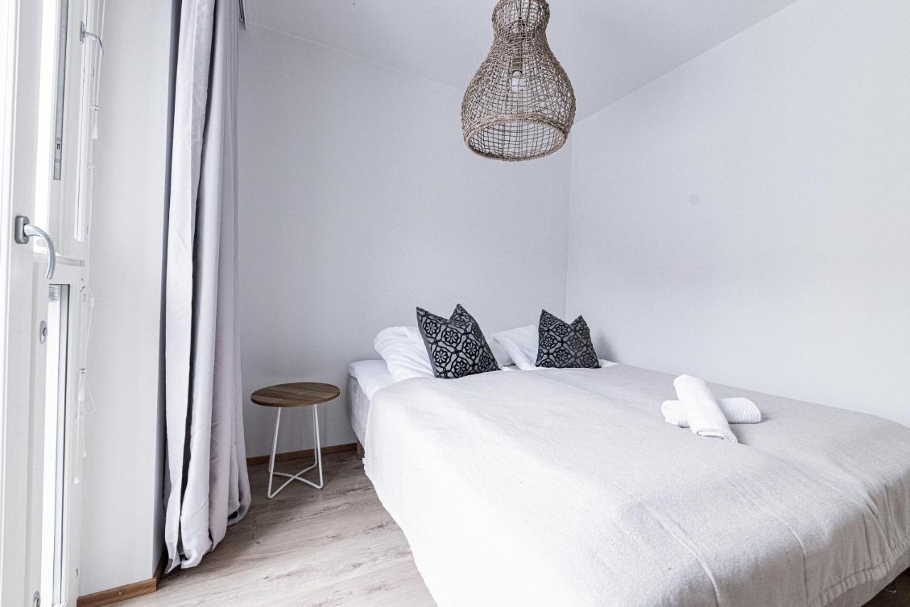 Apartment, Sleepwell, Tyynimeri With Private Parking And Optional Private Sauna ヘルシンキ エクステリア 写真