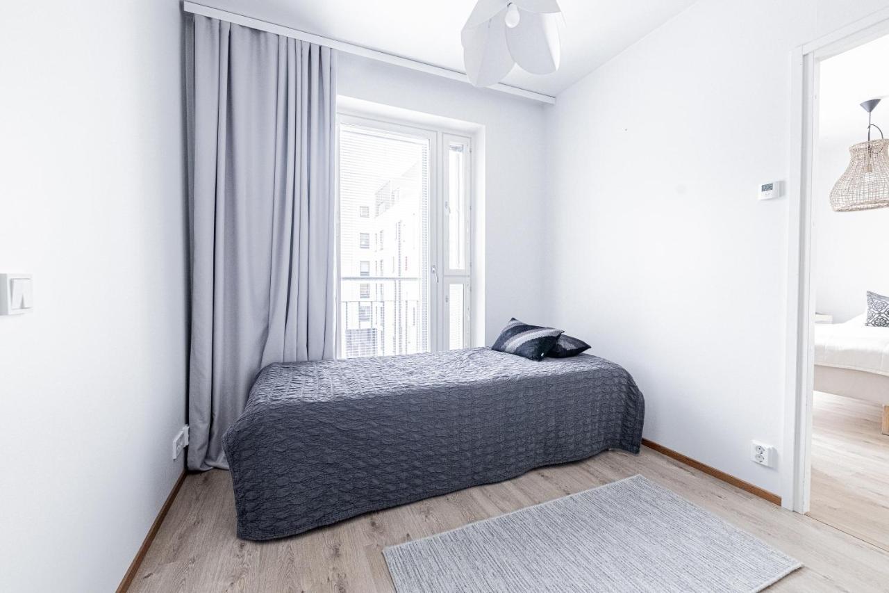 Apartment, Sleepwell, Tyynimeri With Private Parking And Optional Private Sauna ヘルシンキ エクステリア 写真