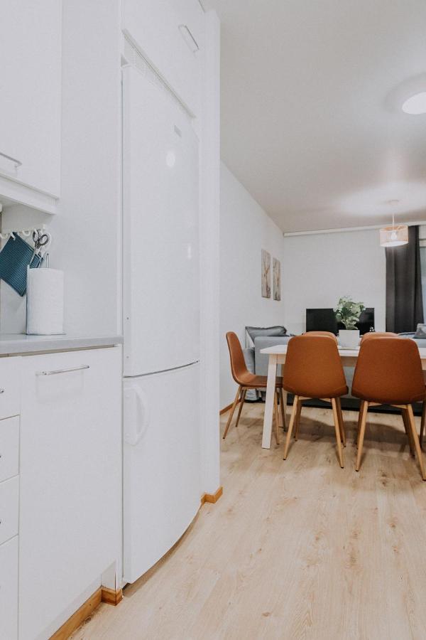 Apartment, Sleepwell, Tyynimeri With Private Parking And Optional Private Sauna ヘルシンキ エクステリア 写真