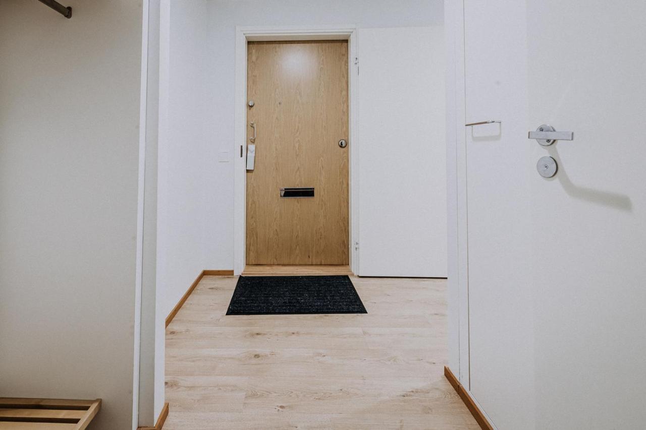 Apartment, Sleepwell, Tyynimeri With Private Parking And Optional Private Sauna ヘルシンキ エクステリア 写真